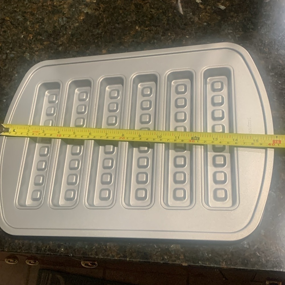 Pampered chef waffle stick pan. - Picture 3 of 4